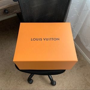 Authentic Louis Vuitton Magnetic Closure Box